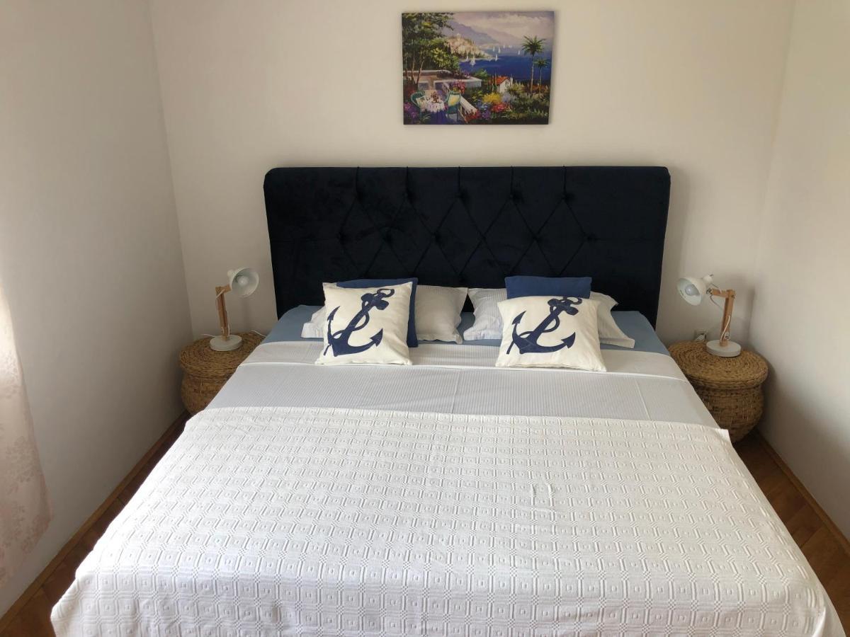 Apartment With A Magical View Сплит Екстериор снимка