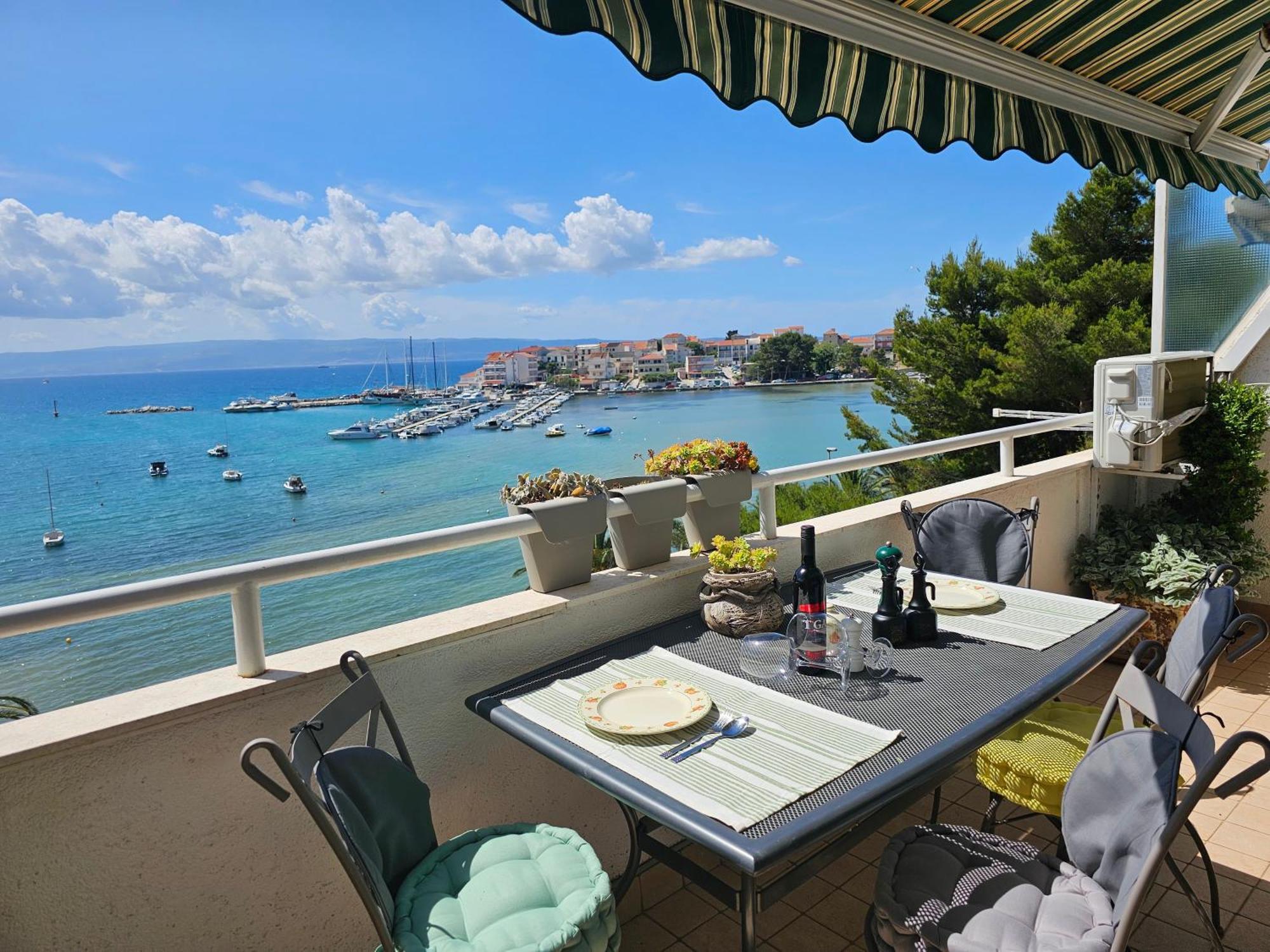 Apartment With A Magical View Сплит Екстериор снимка