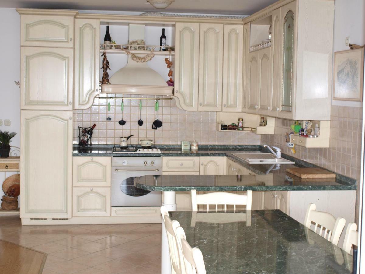 Apartment With A Magical View Сплит Екстериор снимка